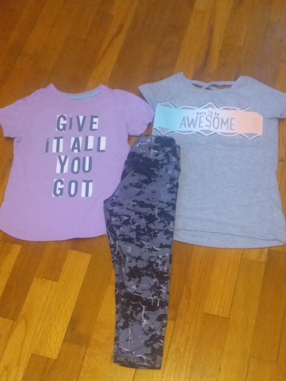 girl 7 drifit capri leggings and 2 graphic tees